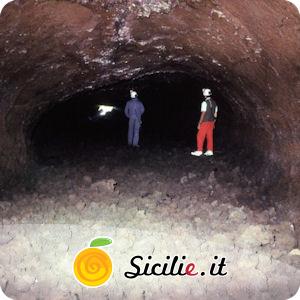Zafferana Etnea - Grotta di Cassone